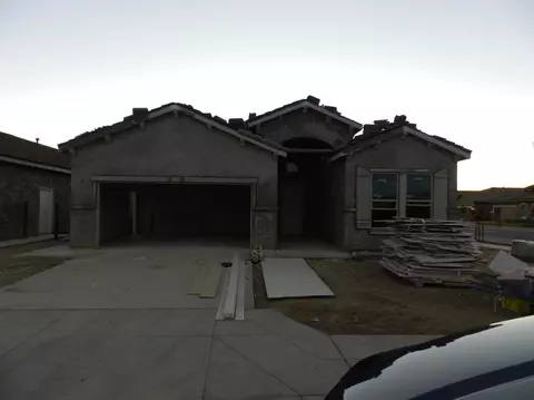 3140 Capistrano Dr, Madera, CA 93637 photo 1
