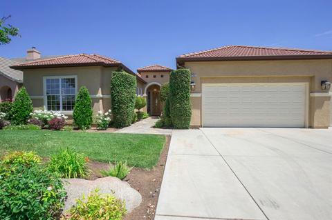 4762 N Waterside Dr, Clovis, CA 93619 photo 1