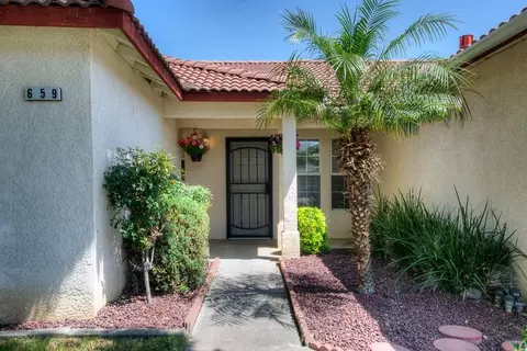 659 Chestnut Ave, Madera, CA 93637 photo 1