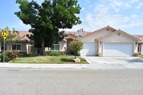 3727 Isla Vista Ct, Madera, CA 93637 photo 1