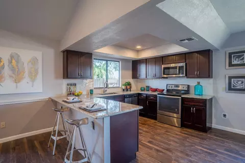 3604 Eddy Ave, Clovis, CA 93612 photo 1