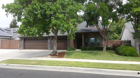 933 N Harvard Ave, Clovis, CA 93611 photo 1