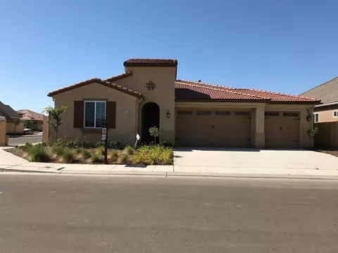 4032 Flint Ave, Clovis, CA 93619 photo 1