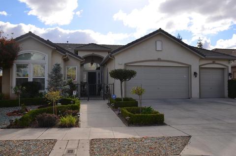 3118 Rialto Ave, Clovis, CA 93619 photo 1