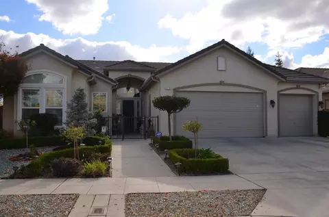 3118 Rialto Ave, Clovis, CA 93619 photo 1