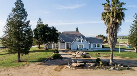 14520 E Ashlan Ave, Sanger, CA 93657 photo 1