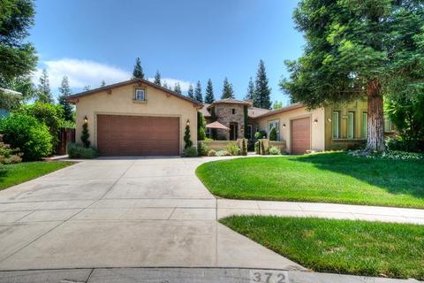 372 Omaha Ave, Clovis, CA 93619 photo 1