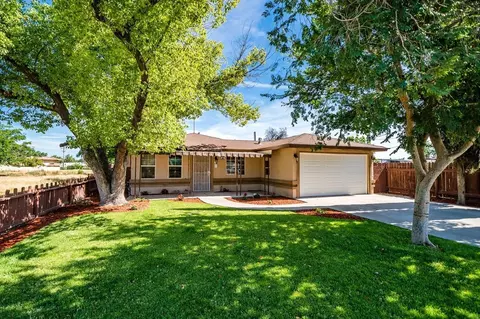 205 W Central Ave, Madera, CA 93637 photo 1