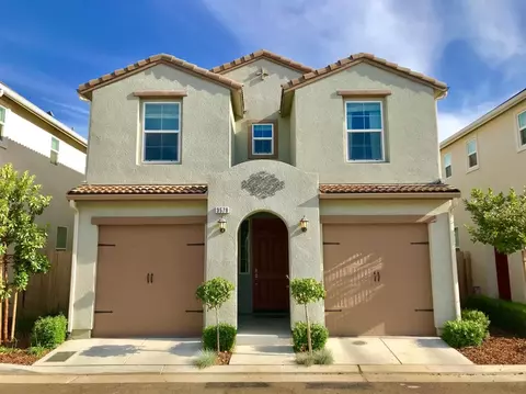 3578 Significant Way, Clovis, CA 93619 photo 1
