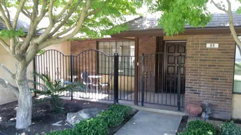 89 Timmy Ave, Clovis, CA 93612 photo 1