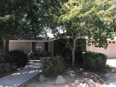 304 Ezie Ave, Clovis, CA 93611 photo 1
