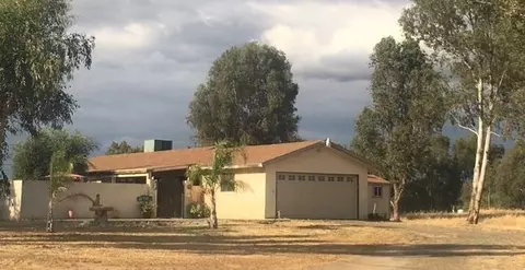20283 Oakhill Rd, Madera, CA 93638 photo 1