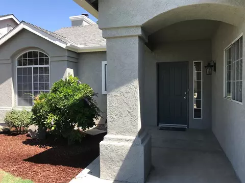 341 W Chennault Ave, Clovis, CA 93611 photo 1
