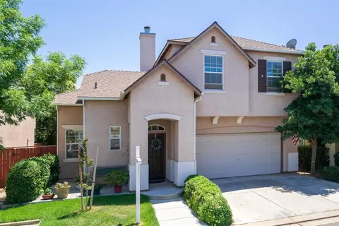 760 W Brittany Ln, Clovis, CA 93619 photo 1