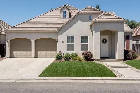 65 W Prescott Ave, Clovis, CA 93619 photo 1