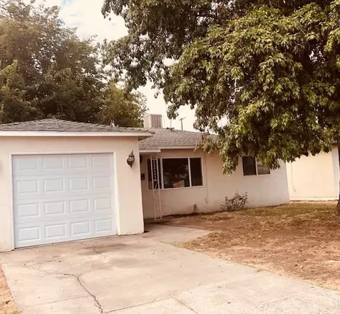 1012 Trintiy Ave, Chowchilla, CA 93610 photo 1