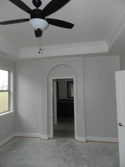 16079 W Ashli Ave, Kerman, CA 93630 photo 1