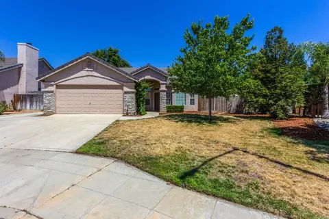 913 N Burgan Ave, Clovis, CA 93611 photo 1