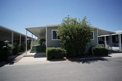 1001 Sylmar Ave #148, Clovis, CA 93612 photo 1