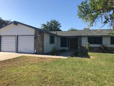 378 W Deodar Ln, Lemoore, CA 93245 photo 1
