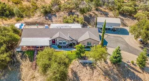 34155 Memory Ln, Coarsegold, CA 93614 photo 1