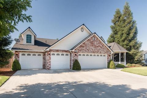 371 Trenton Ave, Clovis, CA 93619 photo 1