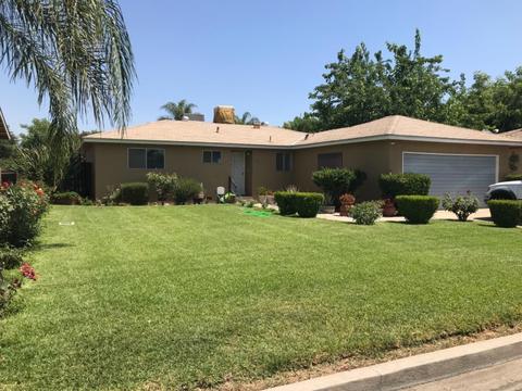 1793 E Terrace Dr, Dinuba, CA 93618 photo 1