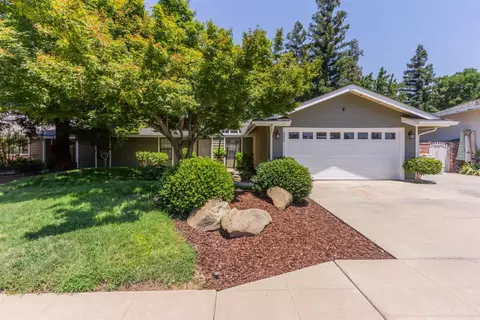 2233 Ellery Ave, Clovis, CA 93611 photo 1