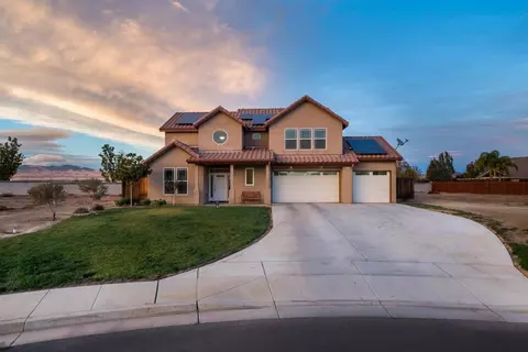 219 Adobe Ct, Coalinga, CA 93210 photo 1