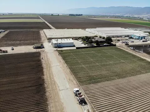 23760 Potter Rd, Salinas, CA 93908 photo 1