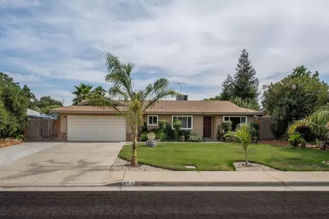 751 E Sycamore Ave, Reedley, CA 93654 photo 1