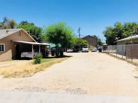 421 S H St, Madera, CA 93637 photo 1