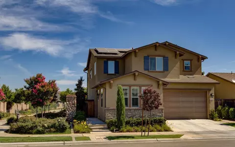 3129 Antonio Ave, Clovis, CA 93619 photo 1