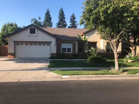 1632 Cromwell Ave, Clovis, CA 93611 photo 1