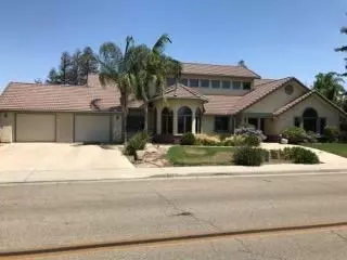 1029 E Sequoia Dr, Dinuba, CA 93618 photo 1