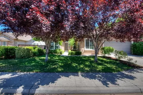 1919 Megan Ave, Clovis, CA 93611 photo 1