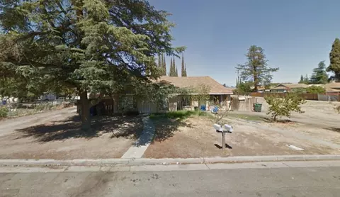 621 E 7th St, Madera, CA 93638 photo 1