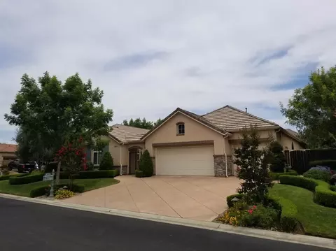 4224 N Montego Ln, Clovis, CA 93619 photo 1