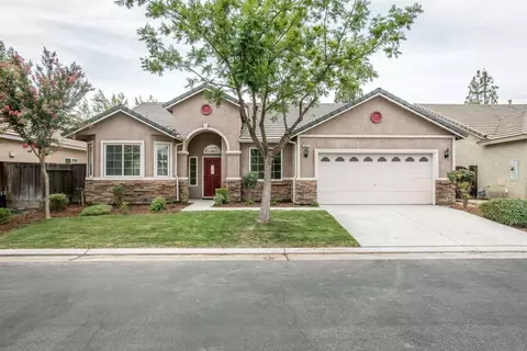 694 Lind Ave, Clovis, CA 93612 photo 1
