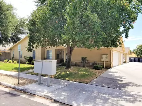 768 Spruce Ave, Clovis, CA 93611 photo 1