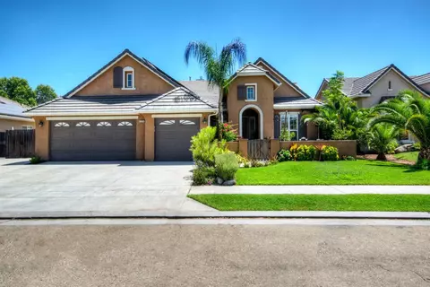 3324 Rall Ave, Clovis, CA 93619 photo 1