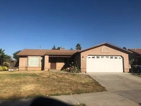 1891 Truman Dr, Madera, CA 93638 photo 1