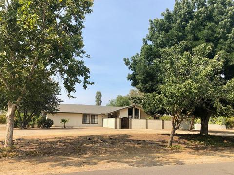 5196 E International Ave, Clovis, CA 93619 photo 1