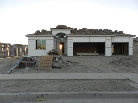 937 S Susan Ave, Kerman, CA 93630 photo 1
