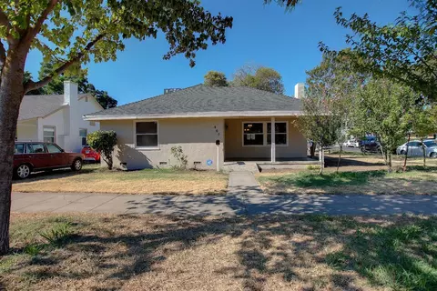 460 26th, Merced, CA 95340 photo 1