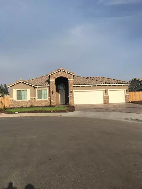 319 Westberry Blvd, Madera, CA 93637 photo 1