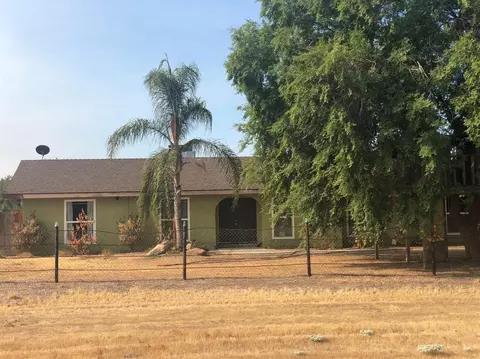 6541 N Highland Ave, Clovis, CA 93619 photo 1