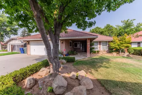 1141 Filbert Ave, Clovis, CA 93611 photo 1