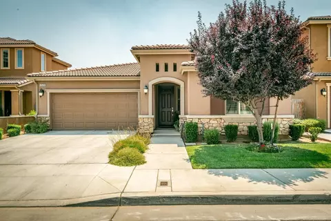 3520 Buckingham Ave, Clovis, CA 93619 photo 1