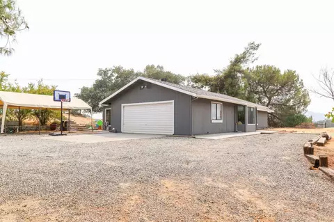 22460 Homestead Rd, Clovis, CA 93619 photo 1